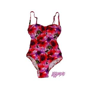 Leggiadro 1 Piece Heart Neck Underwire